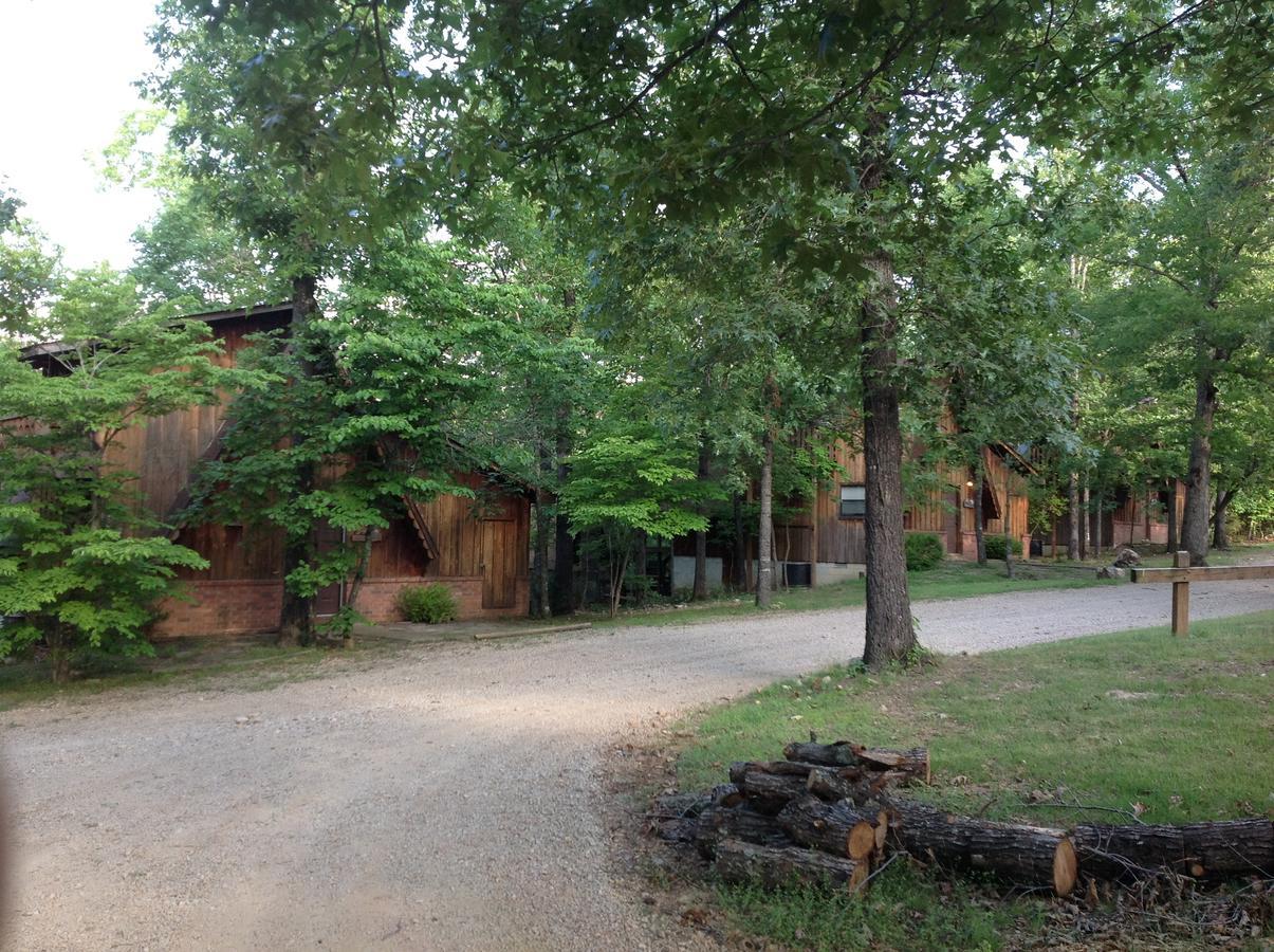 Gamaliel Norfork Lake Ozark Mountain Lodge מראה חיצוני תמונה