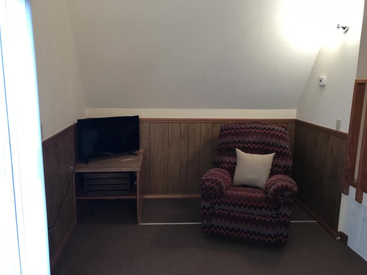 Gamaliel Norfork Lake Ozark Mountain Lodge מראה חיצוני תמונה