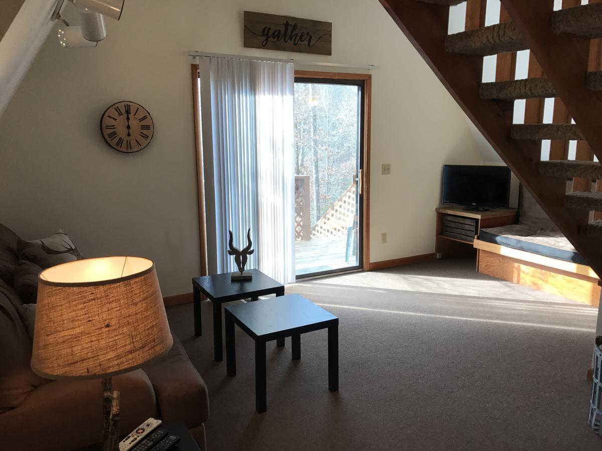 Gamaliel Norfork Lake Ozark Mountain Lodge מראה חיצוני תמונה